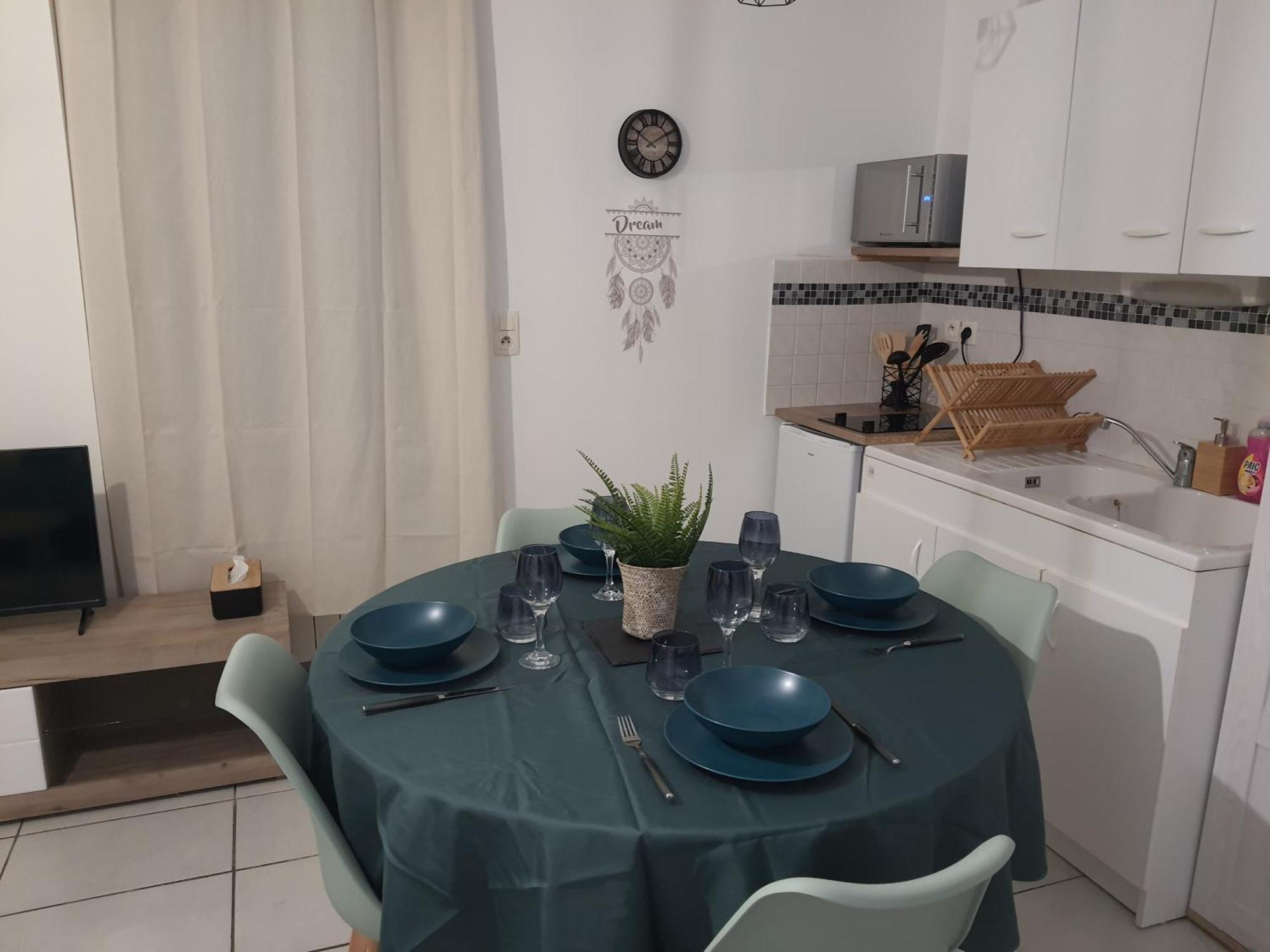 Maisonnette Abj Anneyron Exteriör bild