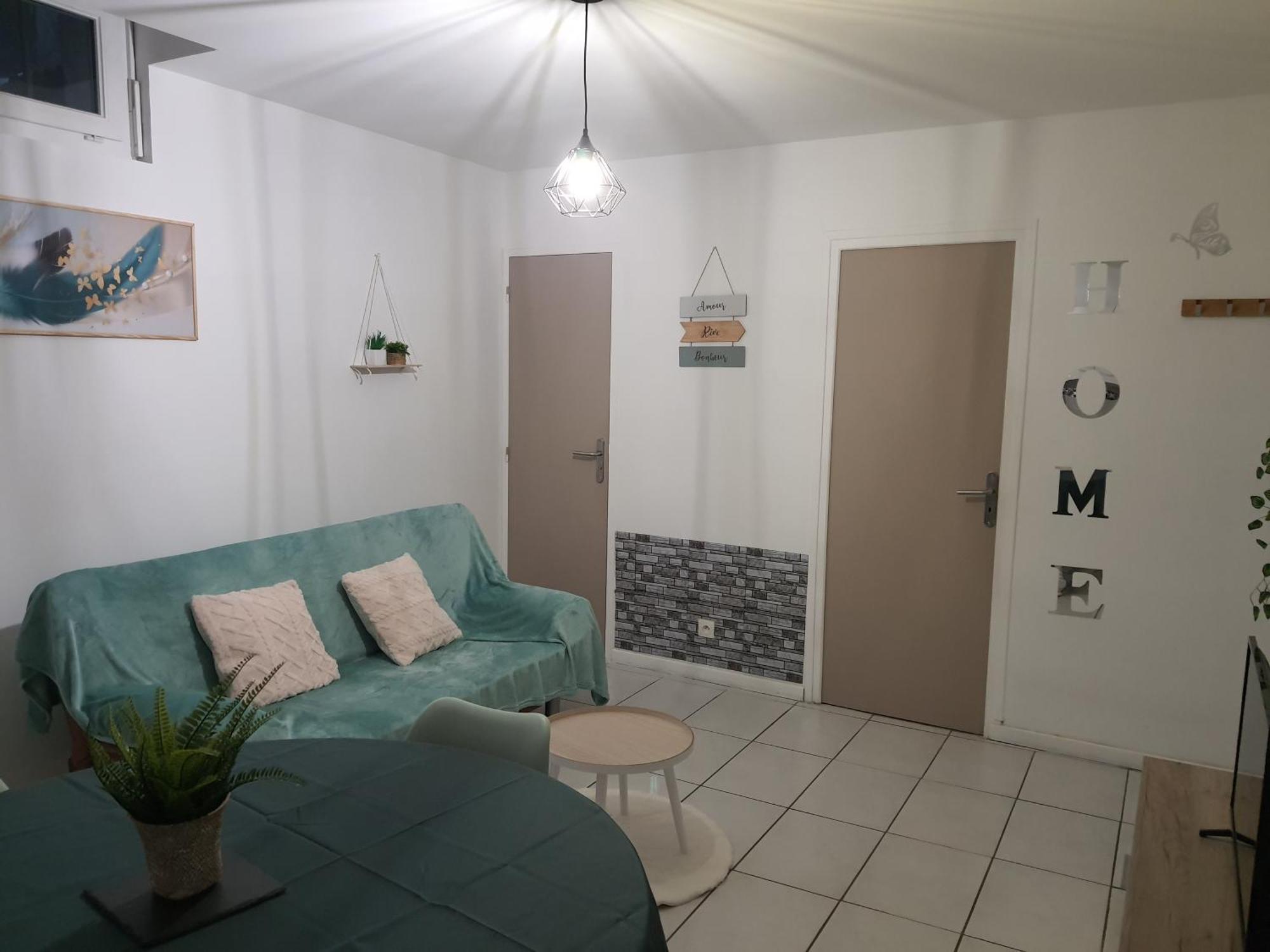 Maisonnette Abj Anneyron Exteriör bild